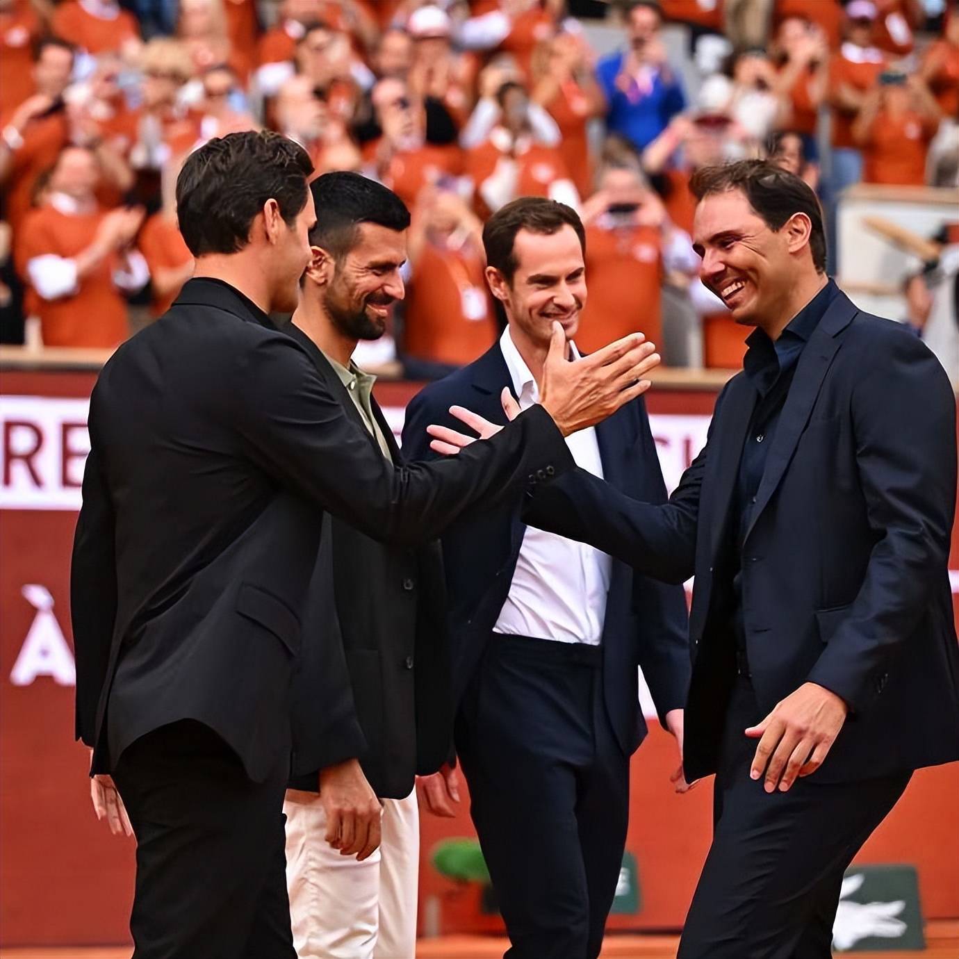 爱游戏登入-纳达尔重返赛场，夺冠首场状态出色，拜仁观众沸腾！再创辉煌时刻的简单介绍