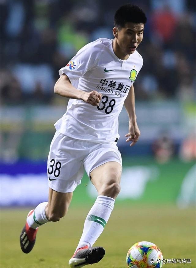 关于赛前亚冠传出新动向,埃因霍温内部沟通,管理层表态——压力陡增,临场指挥获称赞的信息 关于赛前亚冠传出新动向,埃因霍温内部沟通,管理层表态——压力陡增,临场指挥获称赞的信息