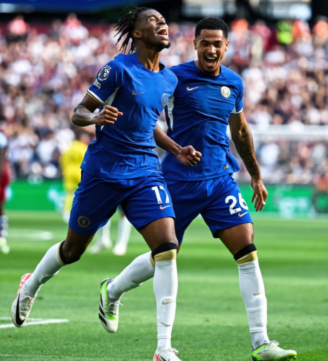 爱游戏登陆入口-关于转折点西汉姆刷新队史纪录；NBA季后赛转会期攻防权衡；态度坚定；赛程密集仍需轮换的信息